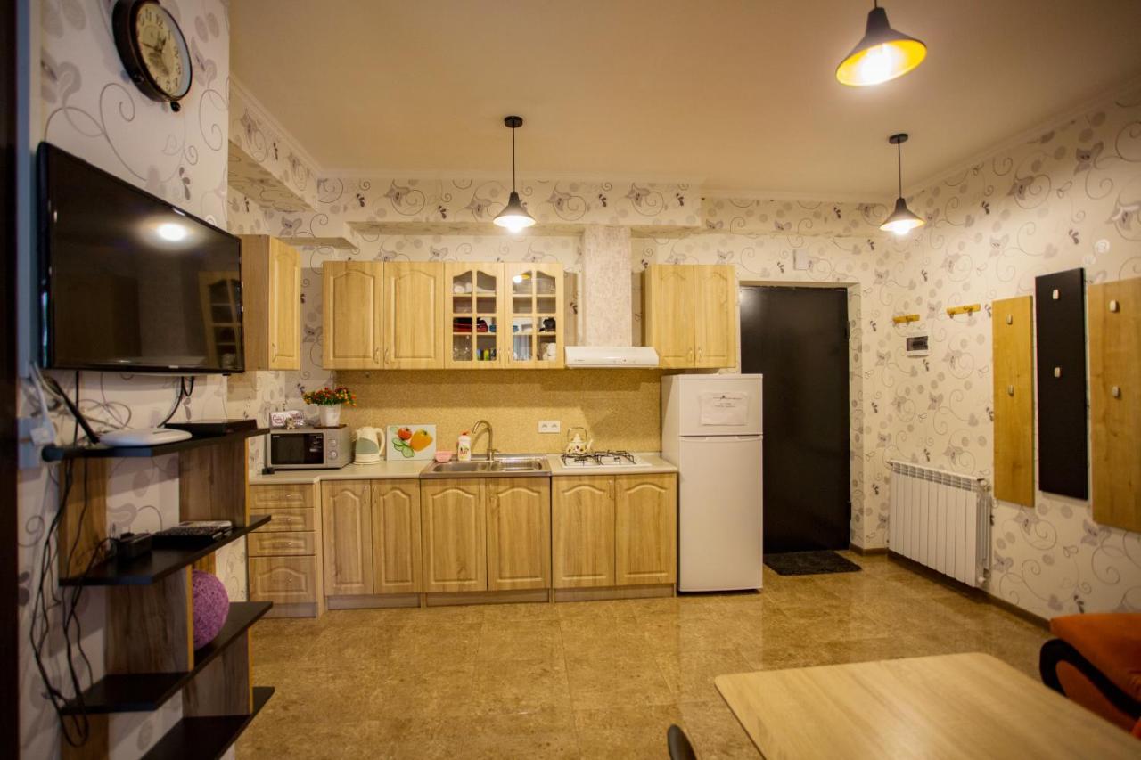Apartment Art Django Old Avlabari Tbilisi Exteriör bild