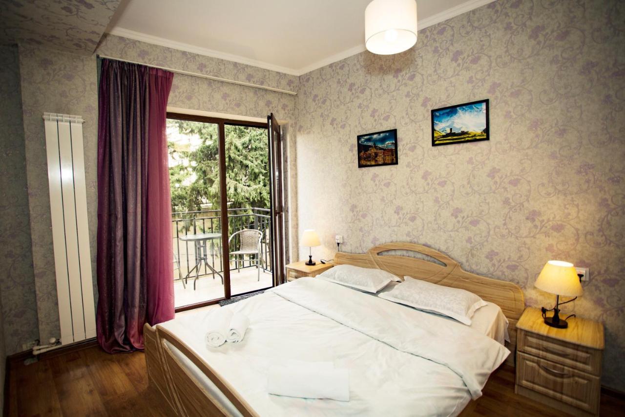 Apartment Art Django Old Avlabari Tbilisi Exteriör bild
